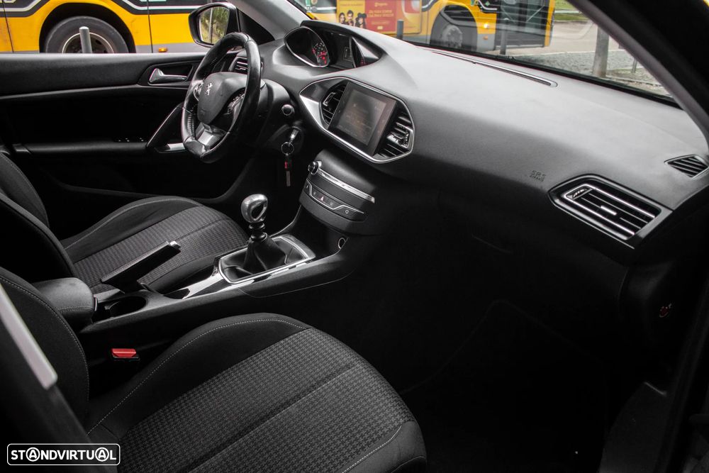 Peugeot 308 SW BlueHDi 100 Stop & Start Access - 20