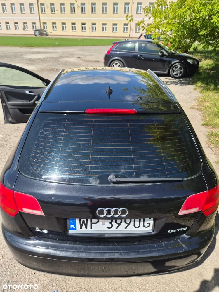 Audi A3 Sportback 1.9 TDI DPF Ambiente - 17