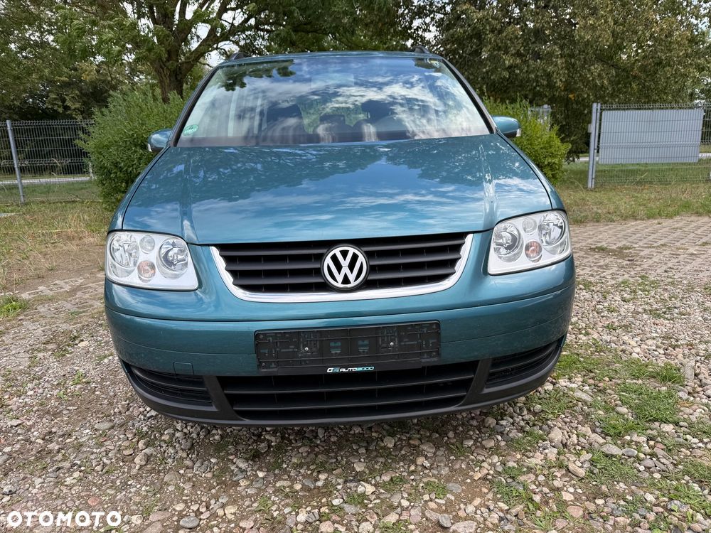 Volkswagen Touran 1.9 TDI DSG Trendline - 3