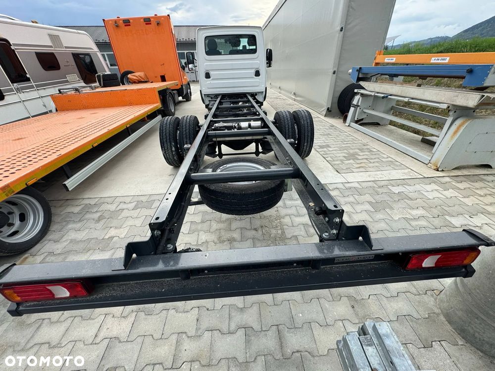 Iveco DAILY - 13