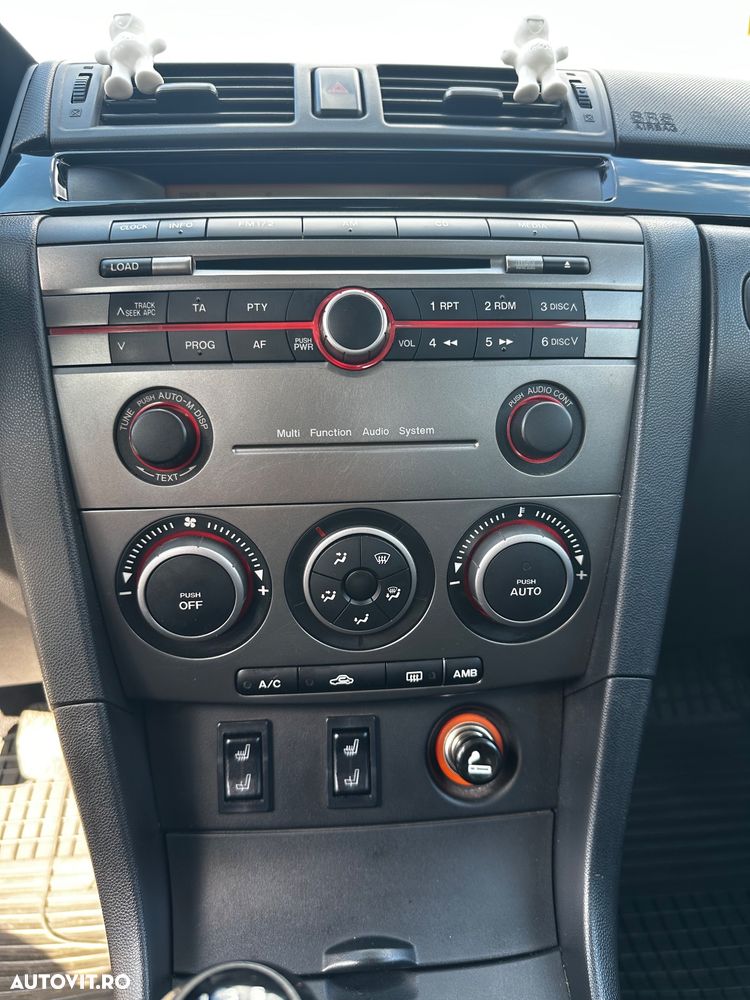 Mazda 3 - 10