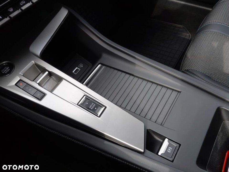 Peugeot 308 - 28