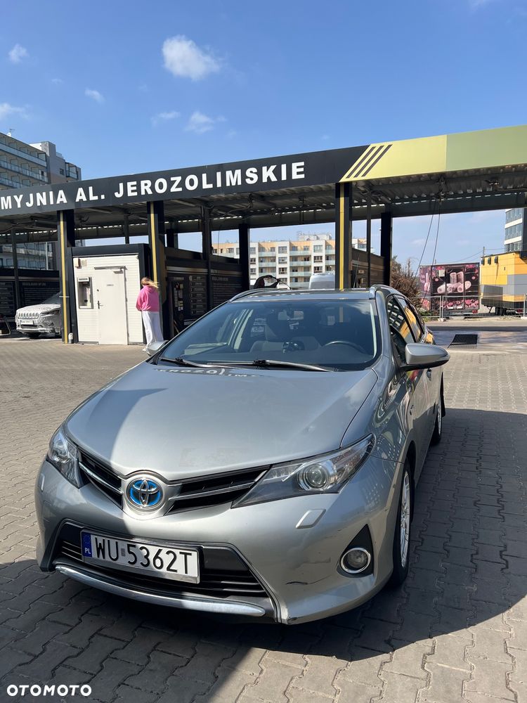 Toyota Auris - 1