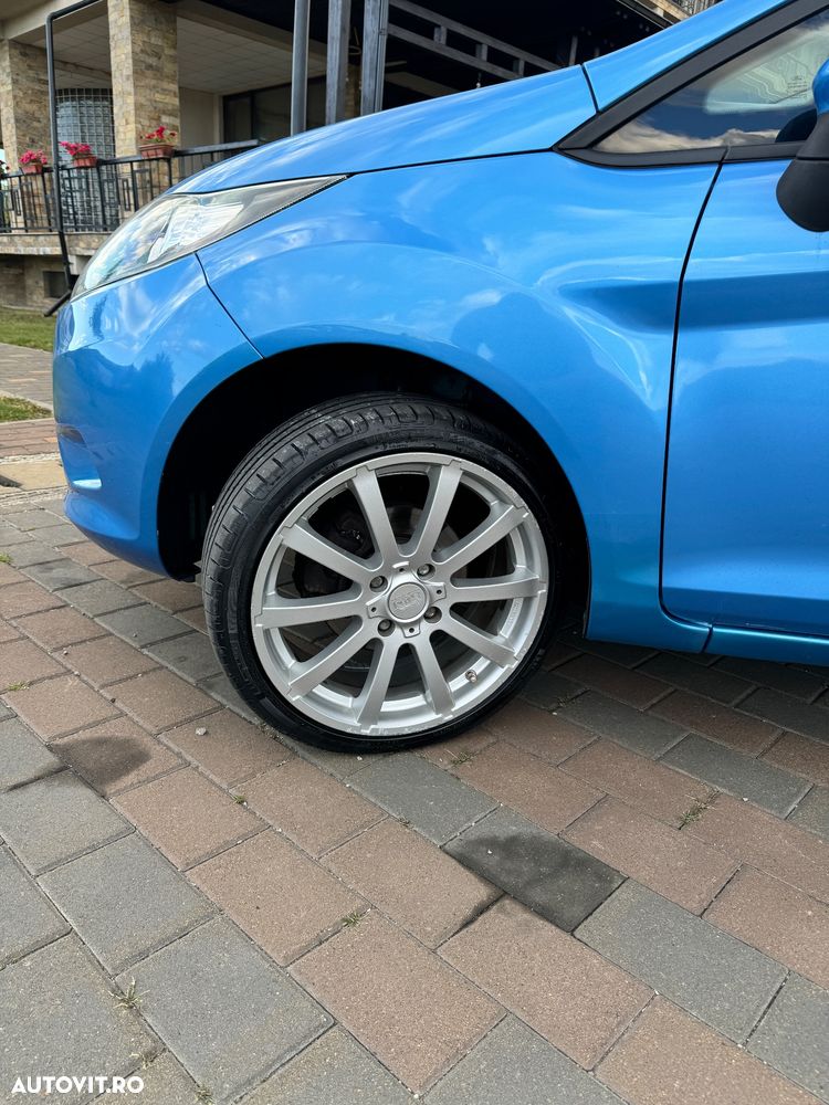 Ford Fiesta 1.4 Connection - 12