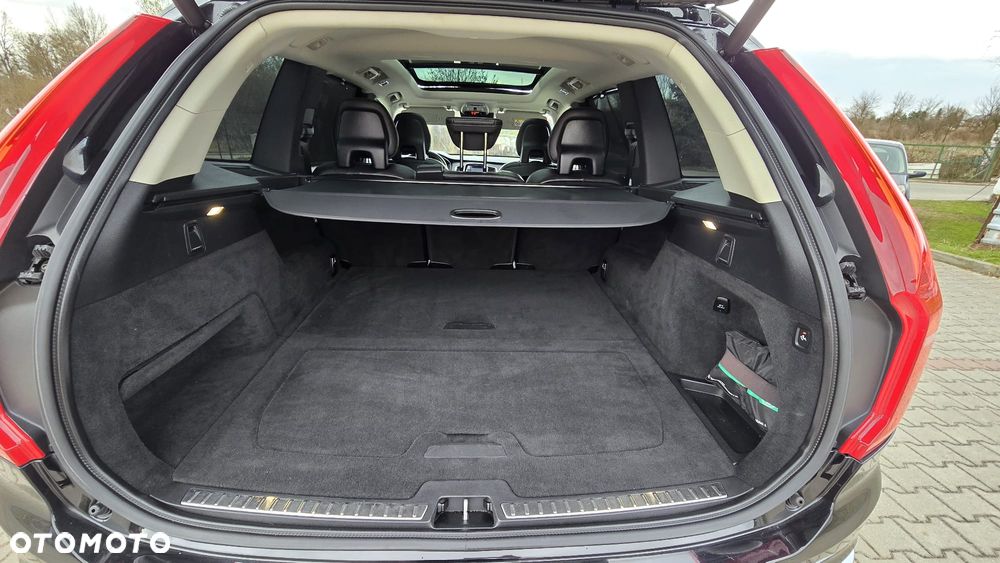 Volvo XC 90 D5 AWD Geartronic Inscription - 18
