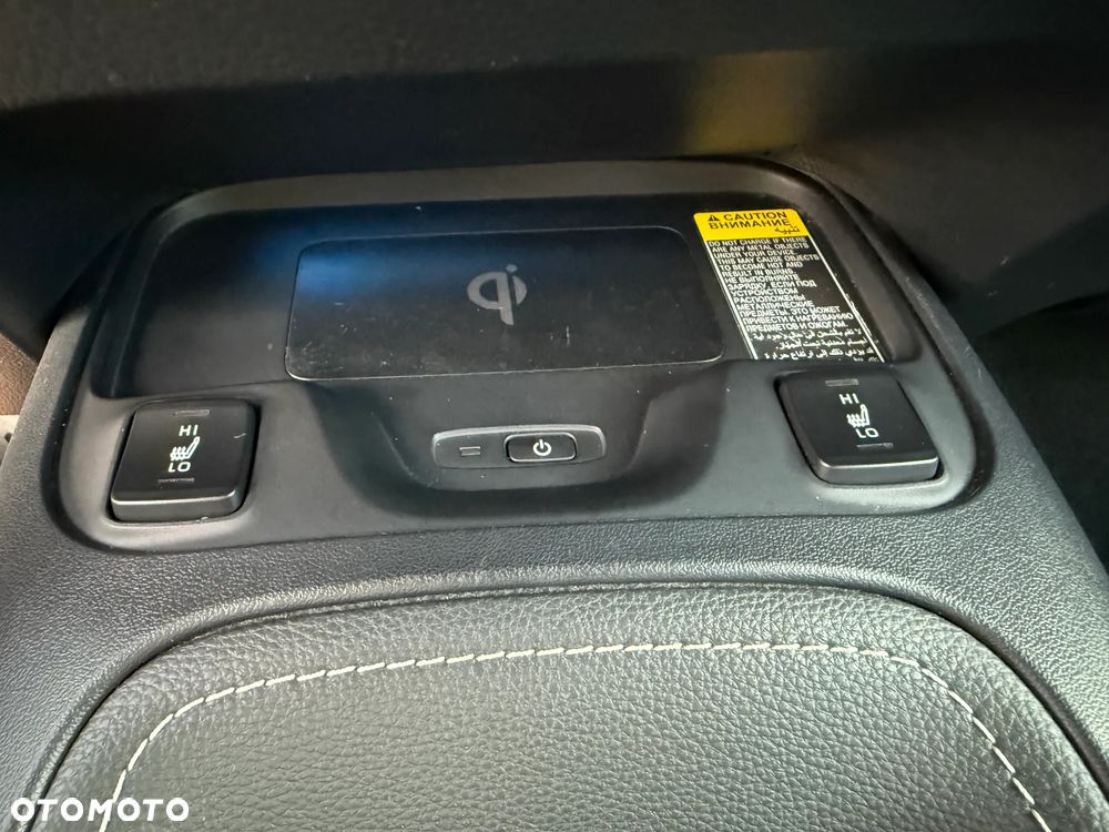Toyota Corolla 2.0 Hybrid Executive - 10