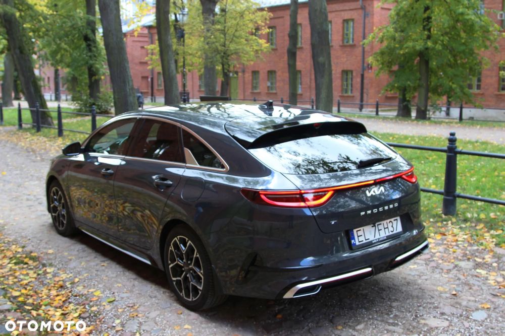 Kia ProCeed 1.5 T-GDI GT Line - 16