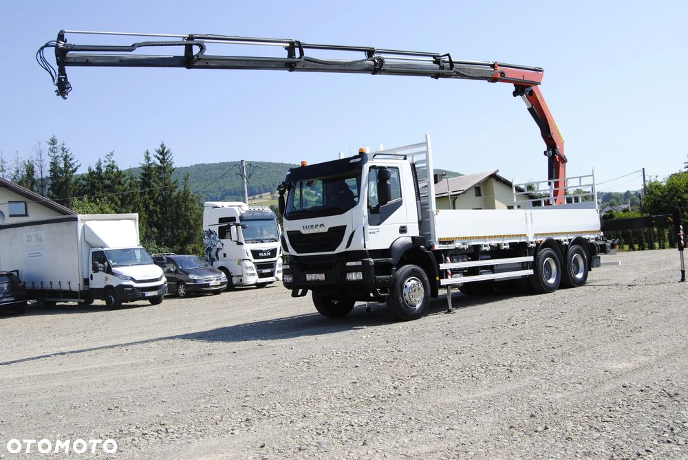 Iveco Trakker 410 6x4 SKRZYNIA 6.8m HDS PALFINGER 22002-eh / PILOT 5x wysów ROTATOR STAN IDEALNY - 16