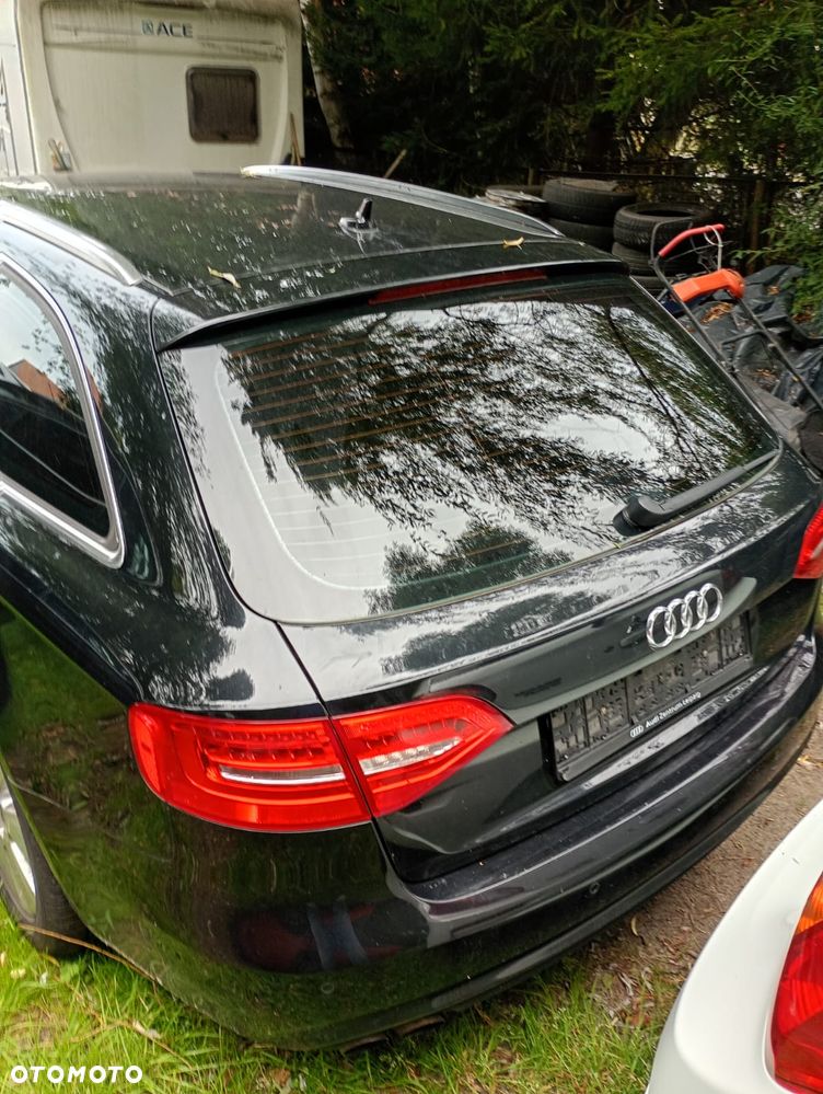Audi A4 Avant 2.0 TDI DPF multitronic Attraction - 4