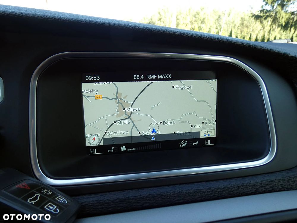 Volvo V40 D2 Summum - 13