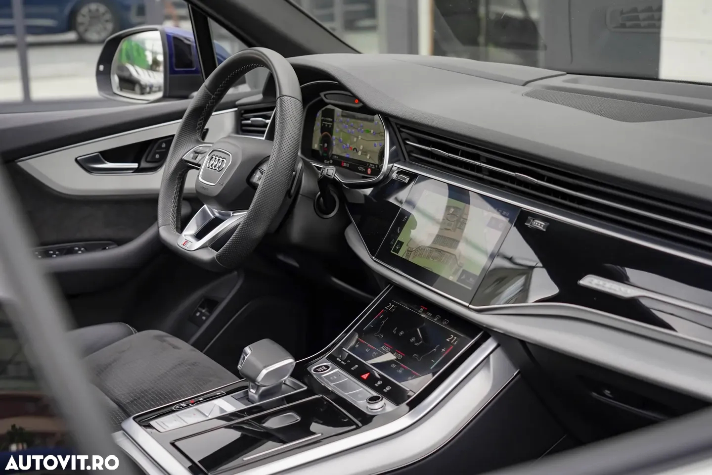 Audi Q7 55 TFSI e quattro Tiptronic PHEV S Line - 18