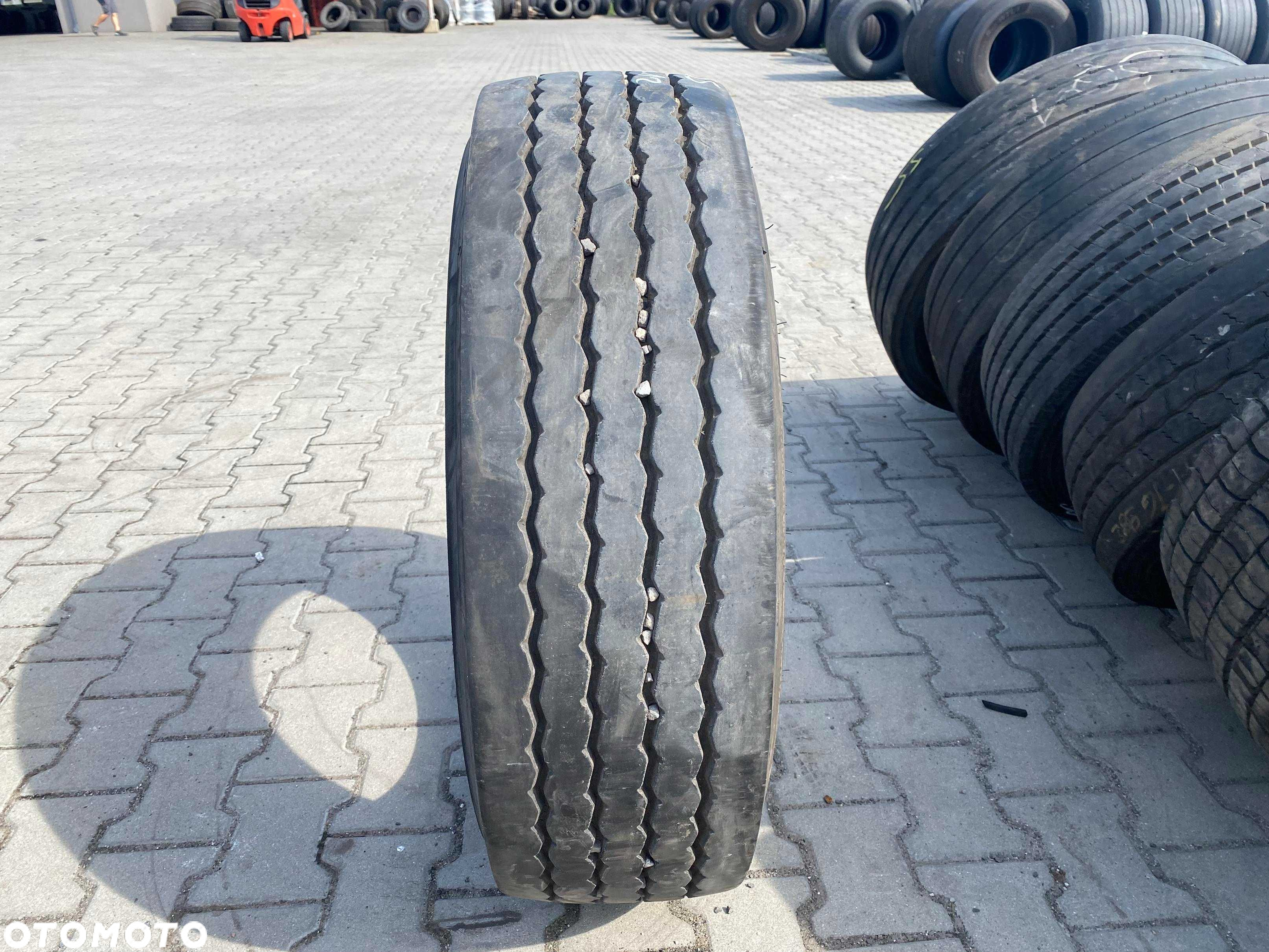 Opona 265/70R19.5 PIRELLI ST:01 Naczepowa 10-12mm - 2