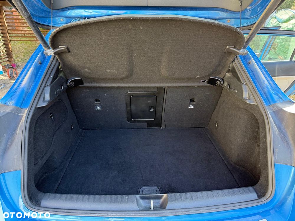 Mercedes-Benz GLA 200 7G-DCT - 8