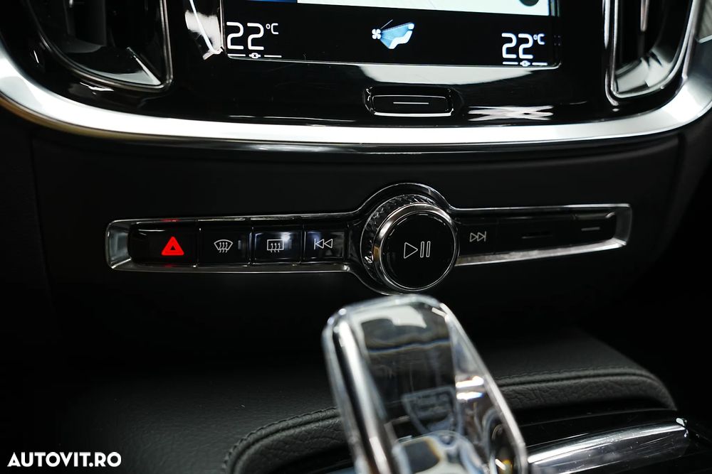 Volvo S60 T8 eAWD Inscription - 33
