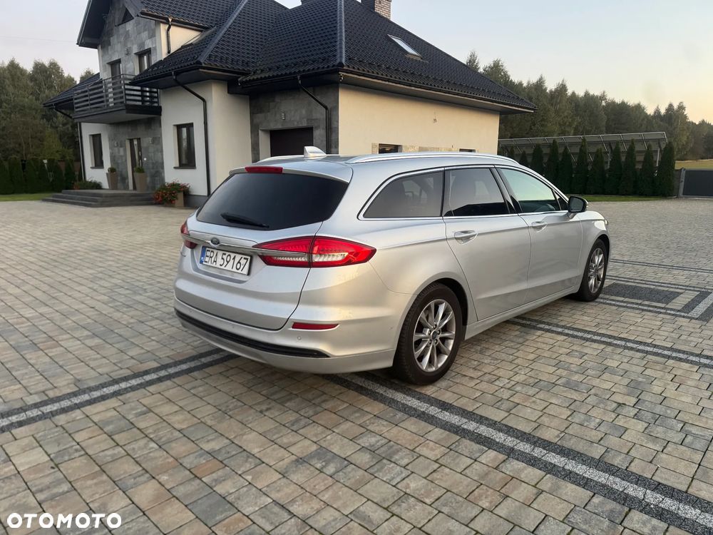 Ford Mondeo 2.0 TDCi Start-Stopp PowerShift-Aut Business Edition - 4
