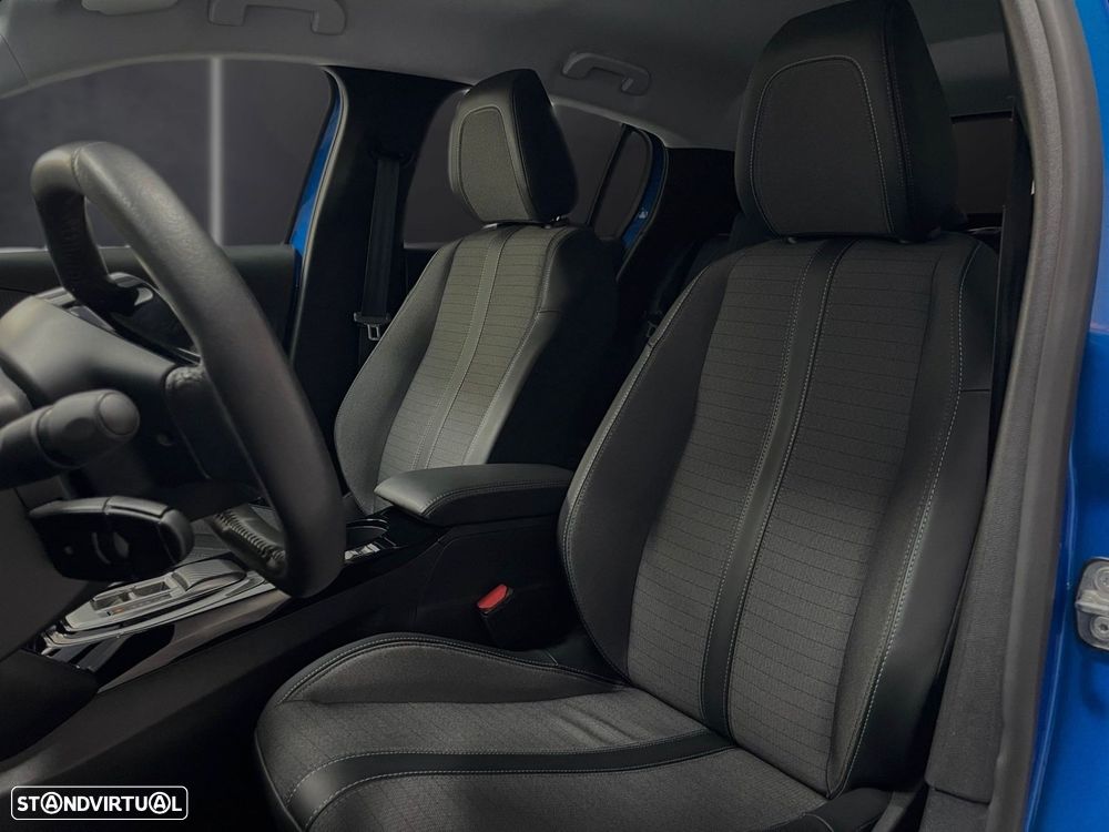 Peugeot e-208 Allure Pack - 25