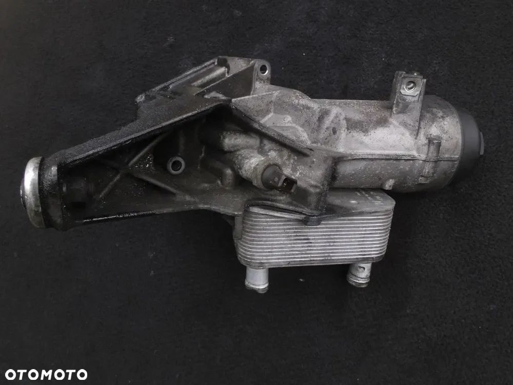 PODSTAWA OBUDOWA FILTRA CHŁODNICZKA OLEJU 2246981 6740273126 BMW E46 2.0D 116KM - 4