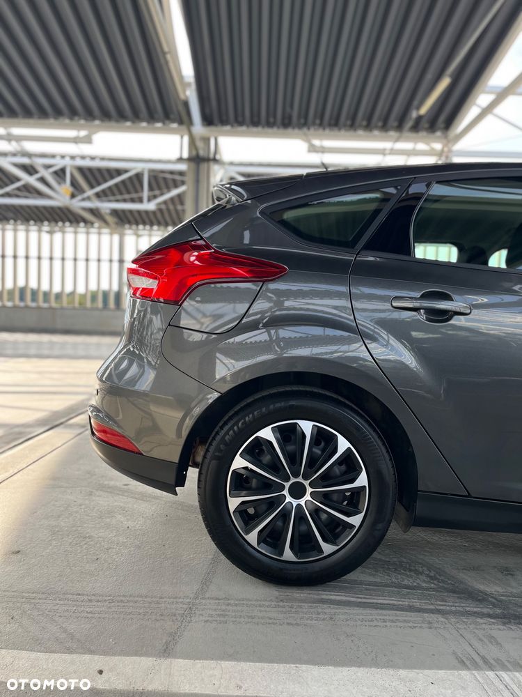 Ford Focus 1.5 EcoBoost Trend ASS - 13