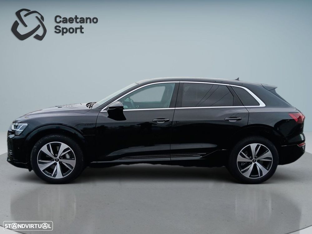 Audi Q8 e-Tron 50 quattro S line - 3