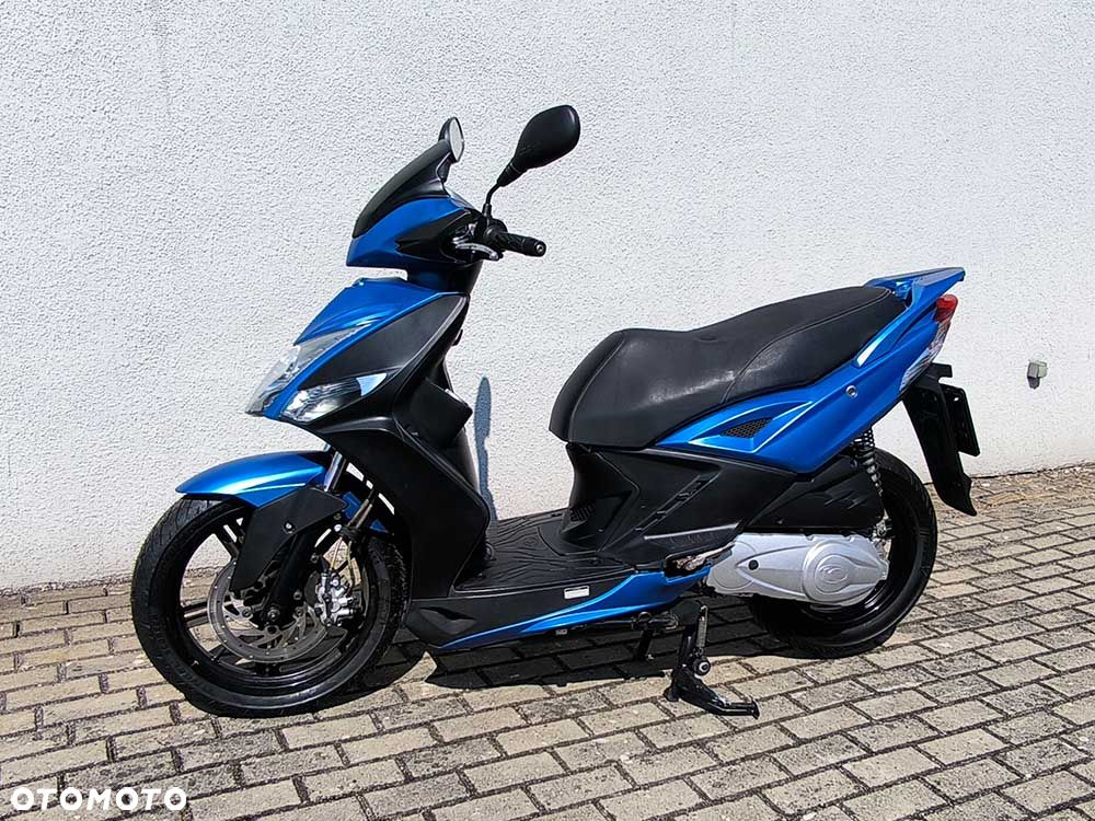 Kymco Downtown - 4
