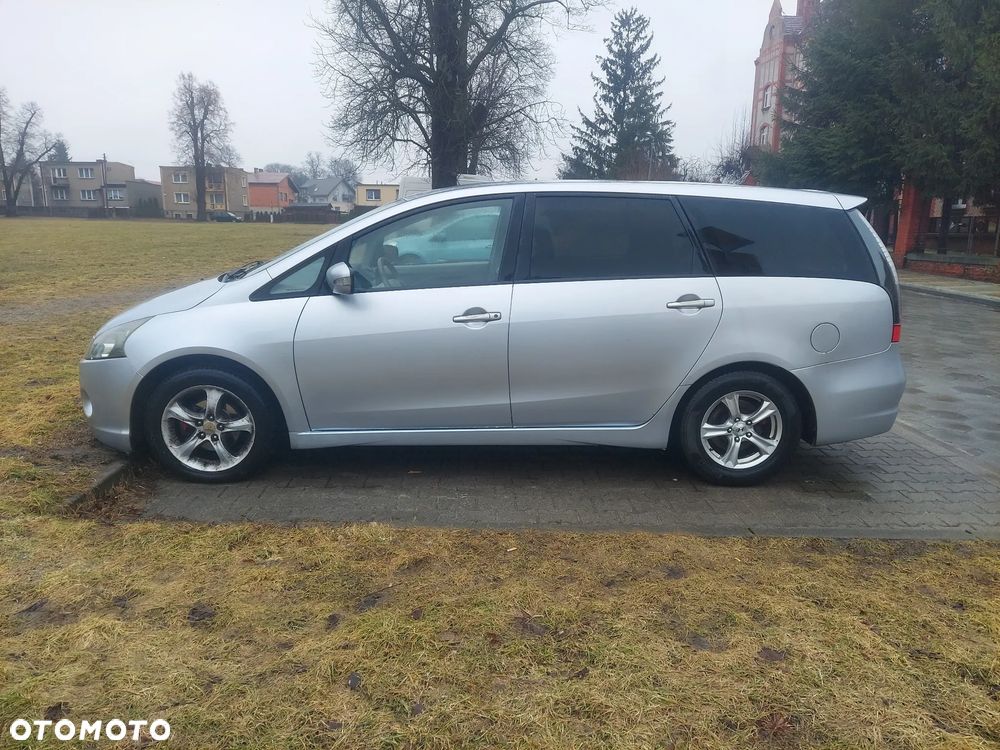 Mitsubishi Grandis 2.4 Intense - 6