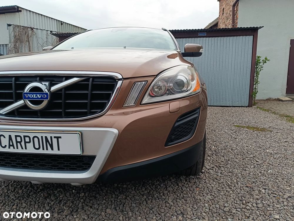 Volvo XC 60 DRIVe R Design - 35