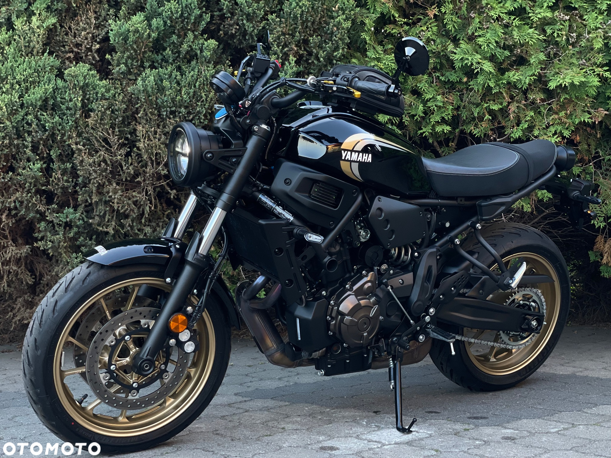 Yamaha XSR - 7
