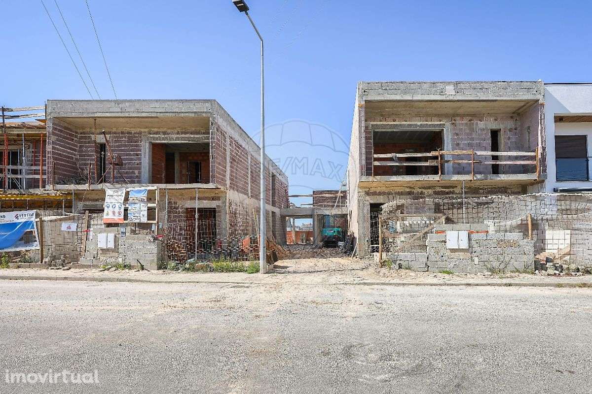 Moradia T4 para venda - Grande imagem: 2/49