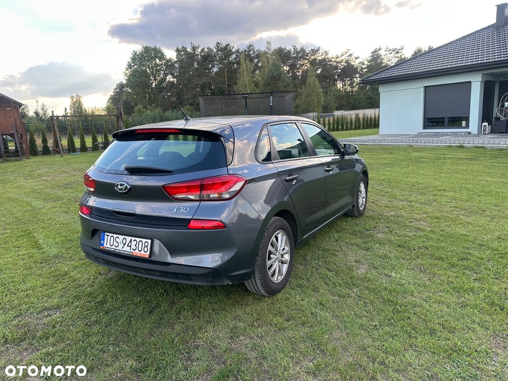 Hyundai i30 1.4 Classic + - 23
