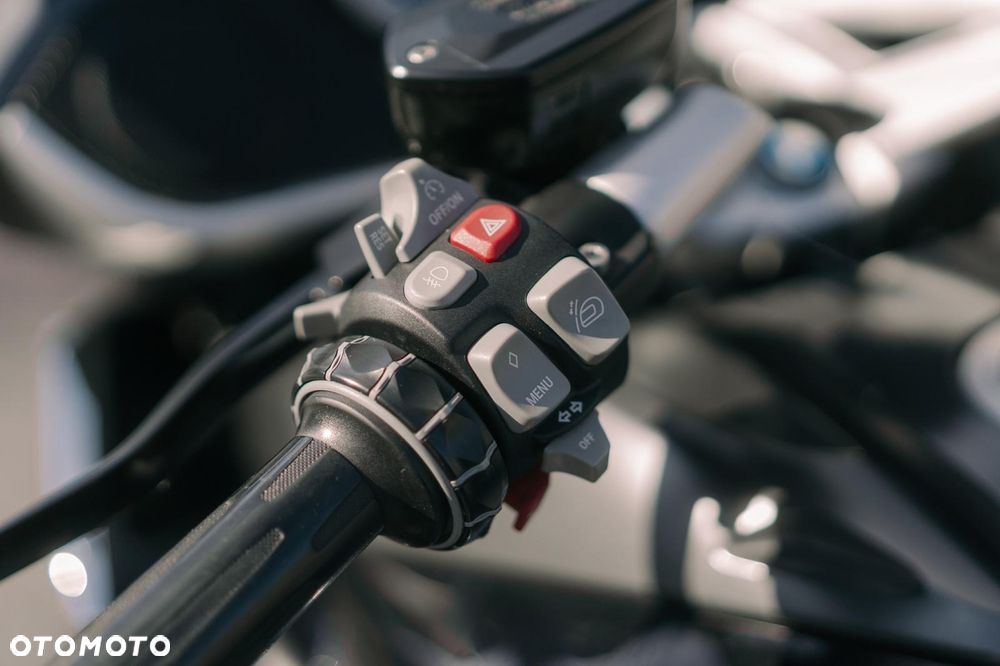 BMW K - 12