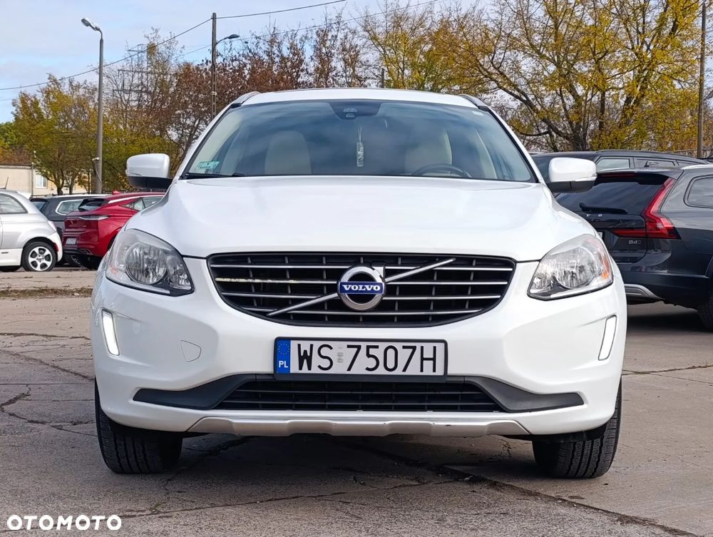 Volvo XC 60 T6 AWD Edition Pro - 2