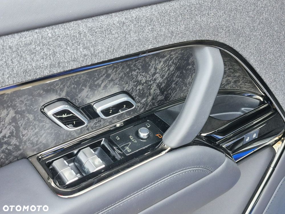 Land Rover Range Rover Sport - 17