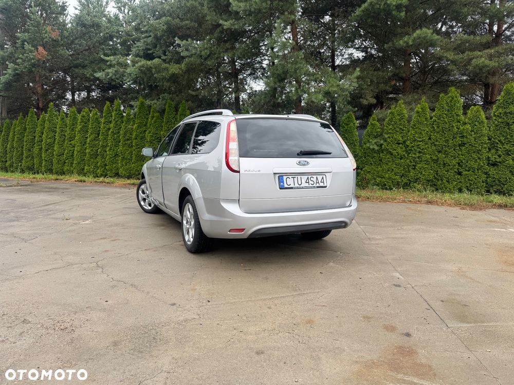 Ford Focus 1.6 Ti-VCT Trend - 6