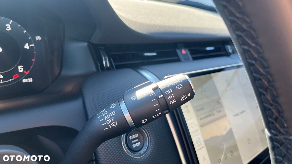 Land Rover Discovery Sport - 15