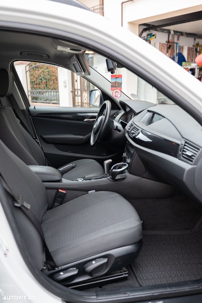 BMW X1 xDrive20d - 6