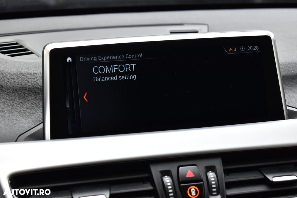 BMW X1 sDrive18d AT - 26