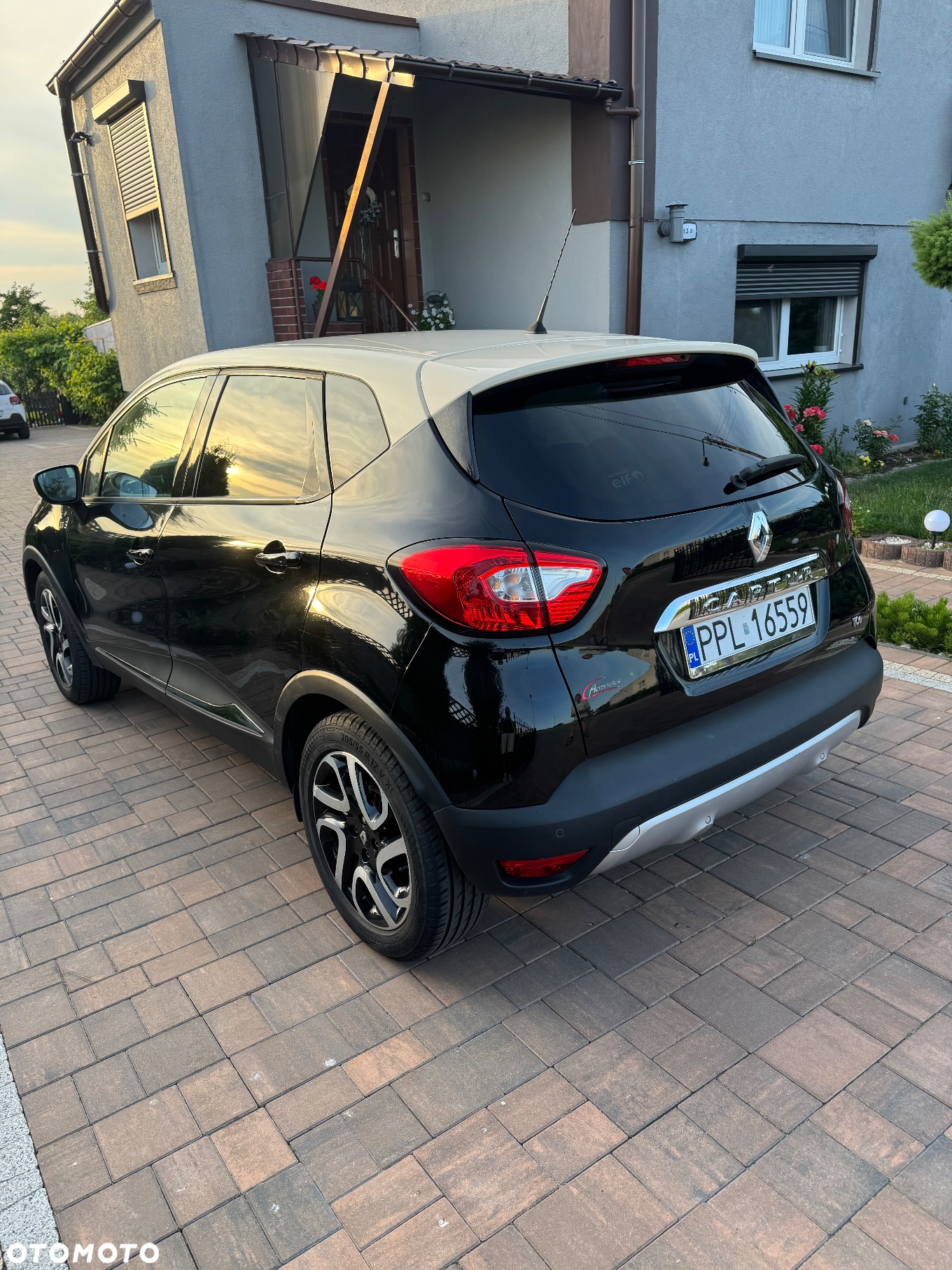Renault Captur 0.9 Energy TCe XMOD - 8