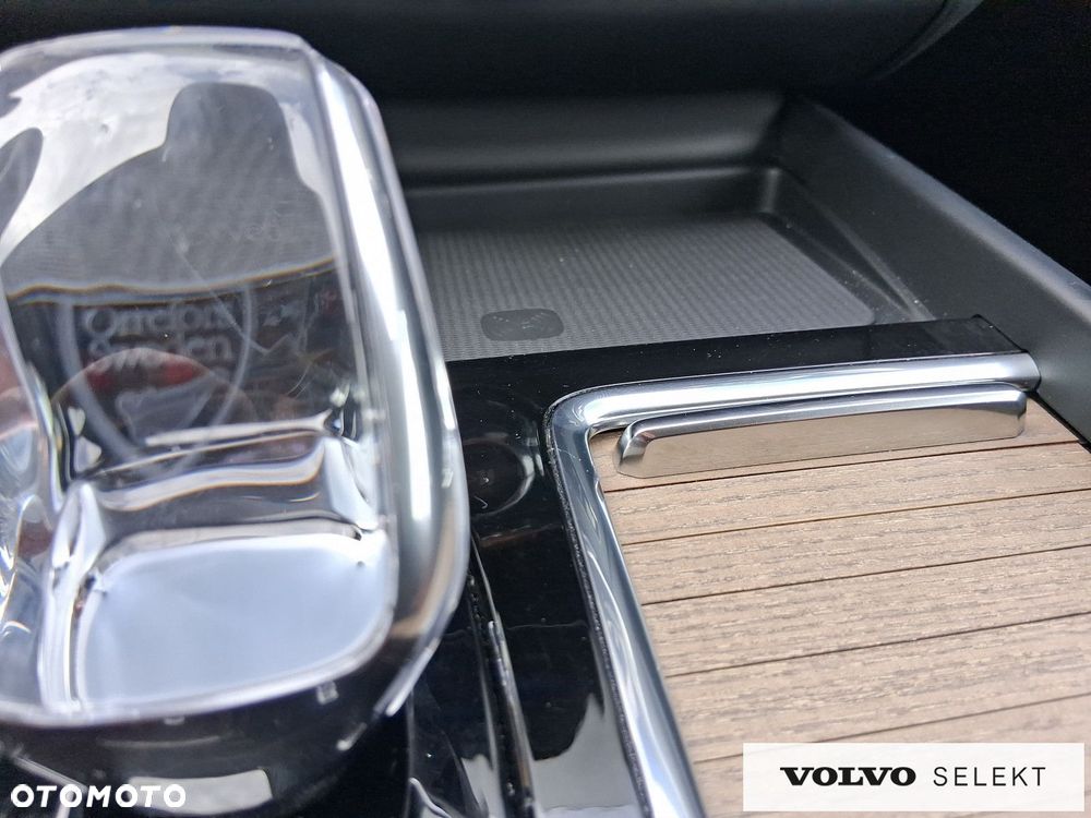 Volvo XC 60 - 24