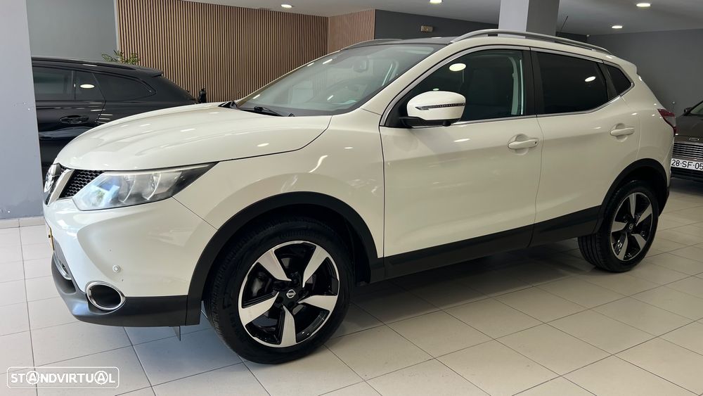 Nissan Qashqai 1.2 DIG-T N-Connecta RS+PS 18 - 3