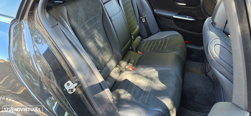 Mercedes-Benz C 300 e AMG Line - 25