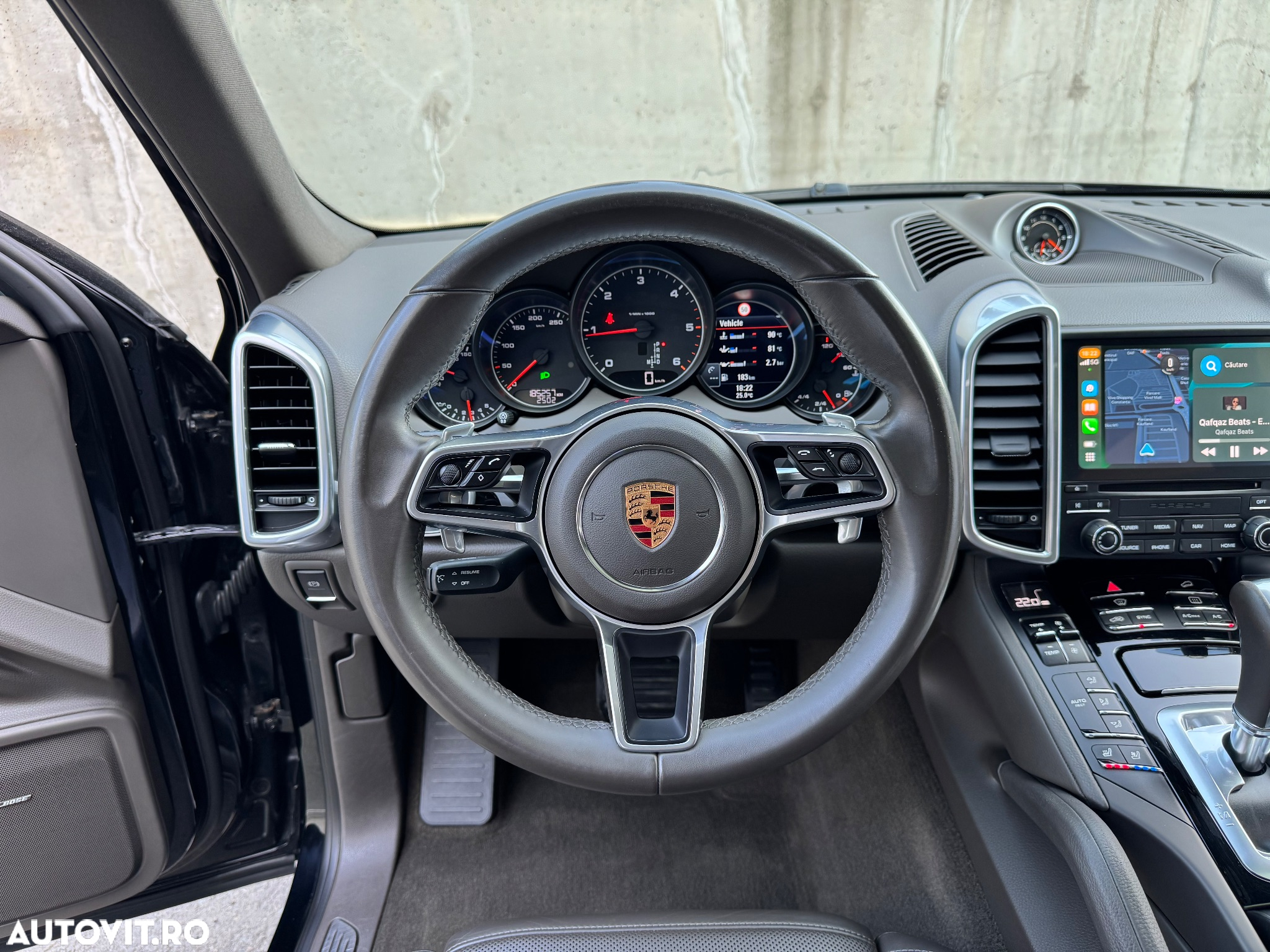 Porsche Cayenne Diesel Platinum Edition - 19