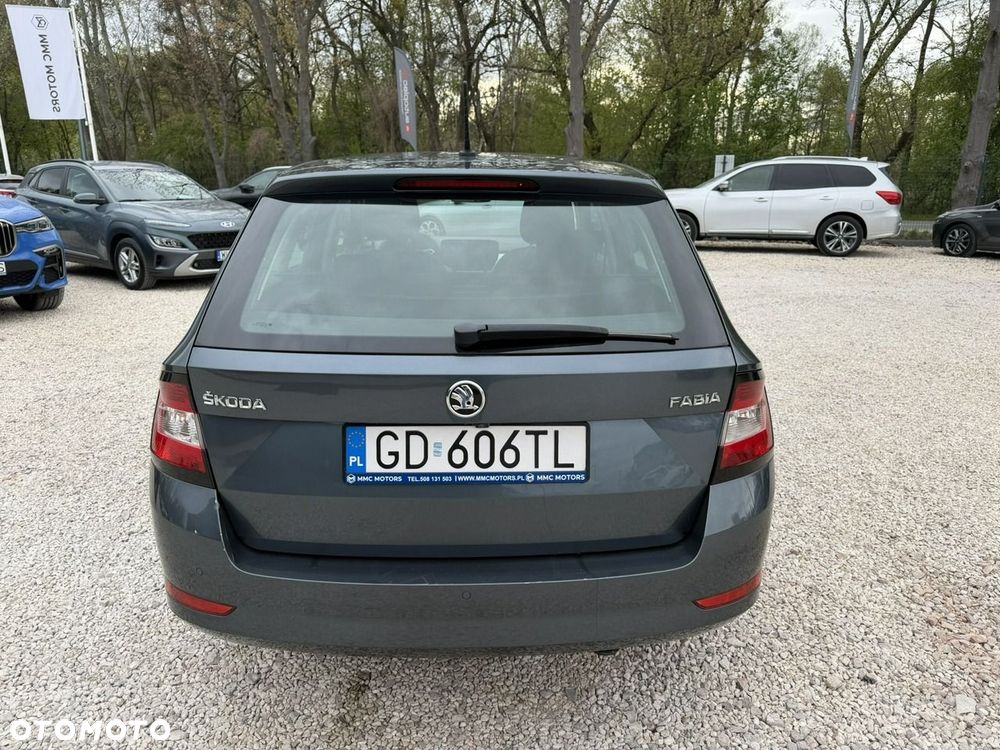 Skoda Fabia 1.0 Ambition - 14
