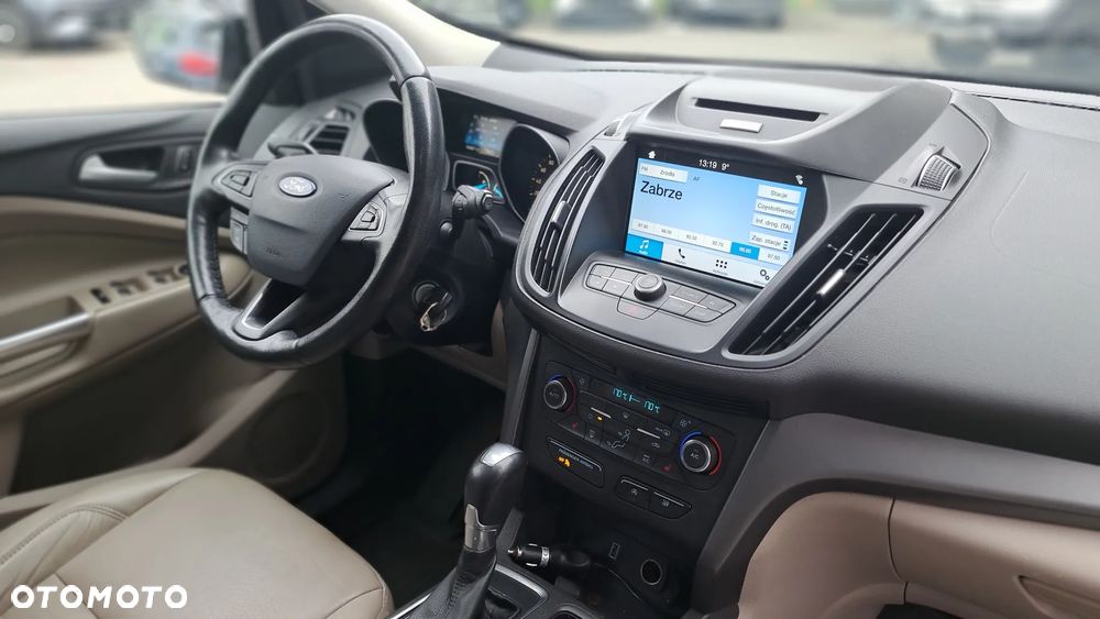 Ford Escape 2.0 EcoBoost AWD Titanium - 25