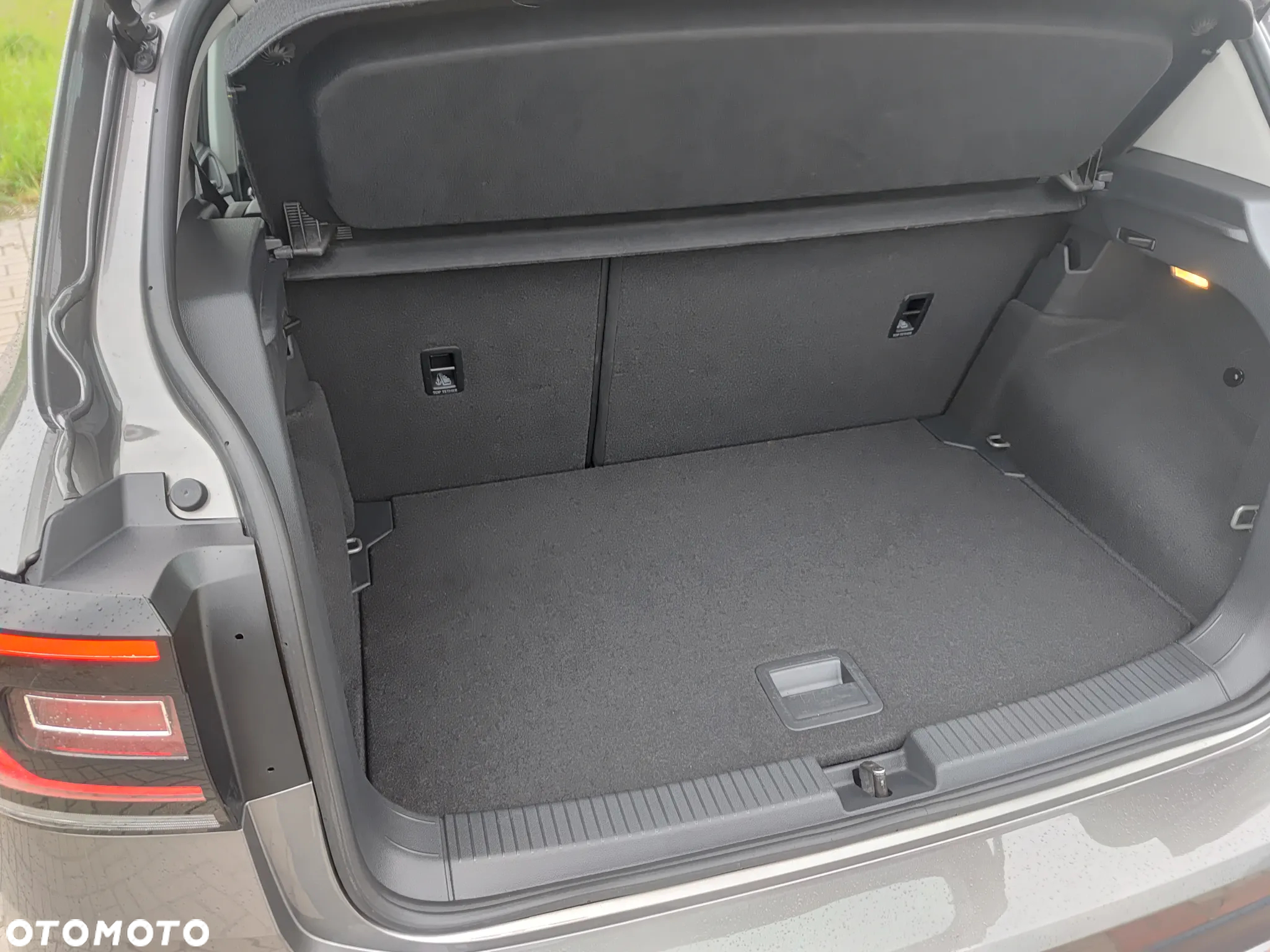 Volkswagen T-Cross - 12