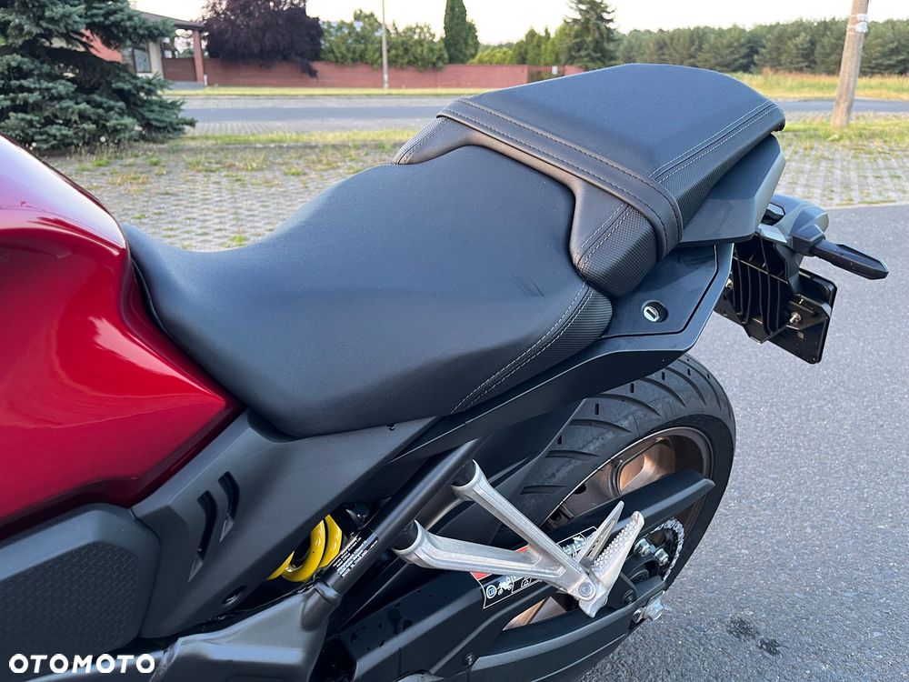 Honda CB - 22