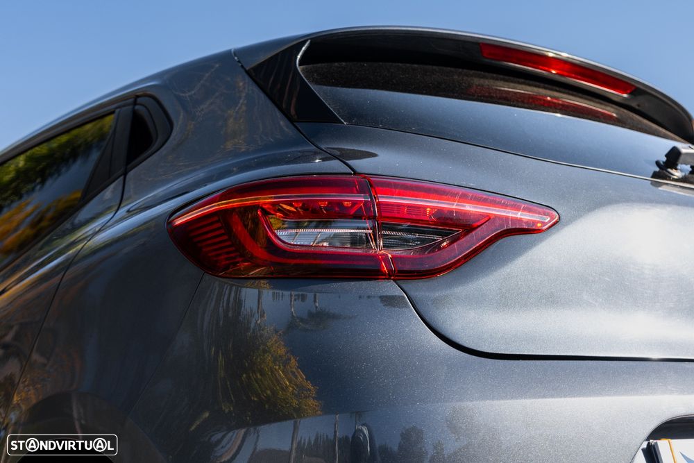 Renault Clio 1.0 TCe Limited Bi-Fuel - 19