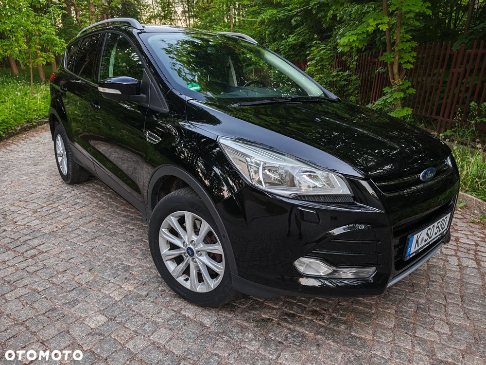 Ford Kuga 2.0 TDCi 4x4 Titanium - 4