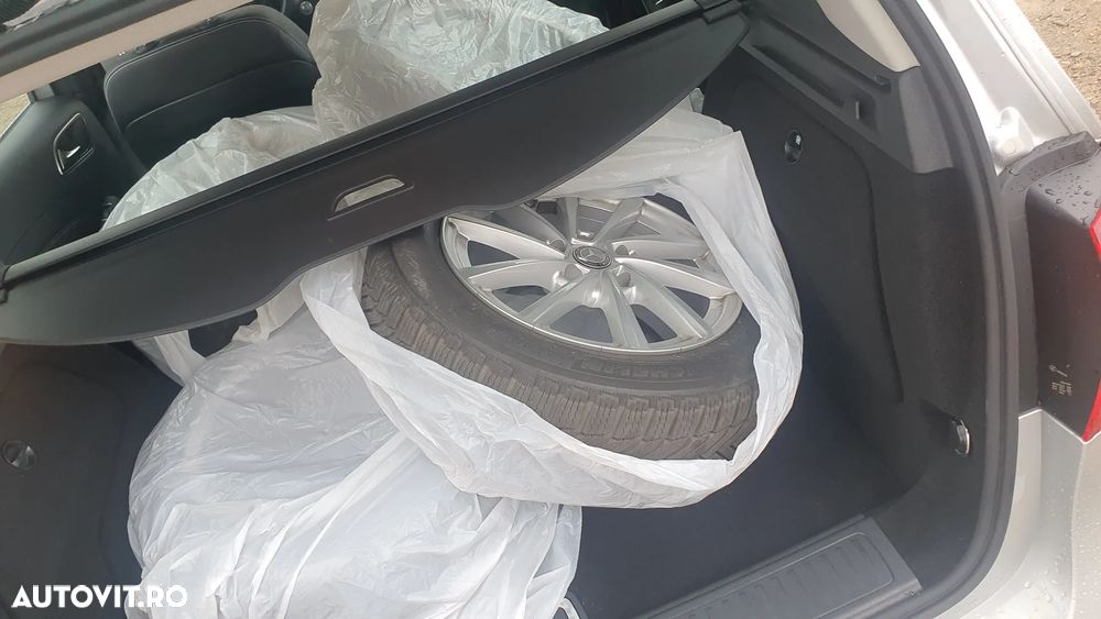 Mercedes-Benz B - 40