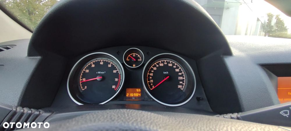 Opel Astra 1.8 Cosmo - 30