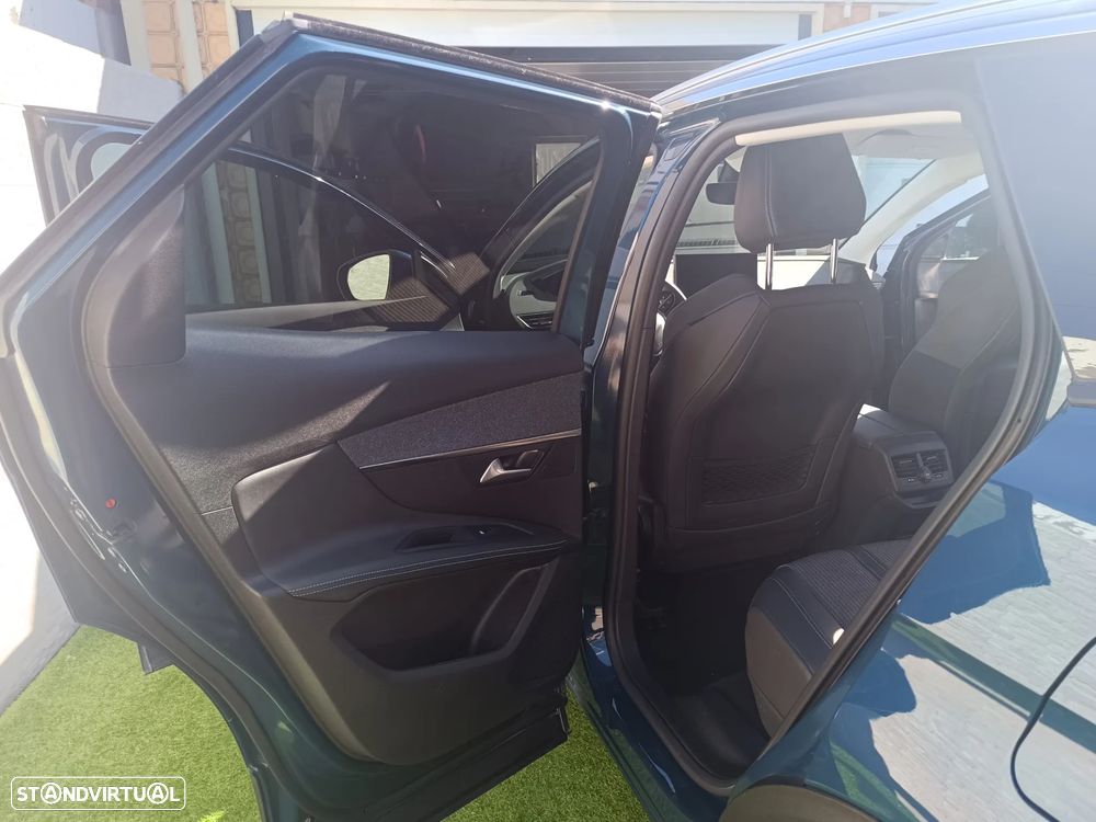 Peugeot 3008 1.6 Hybrid4 GT Line e-EAT8 - 12